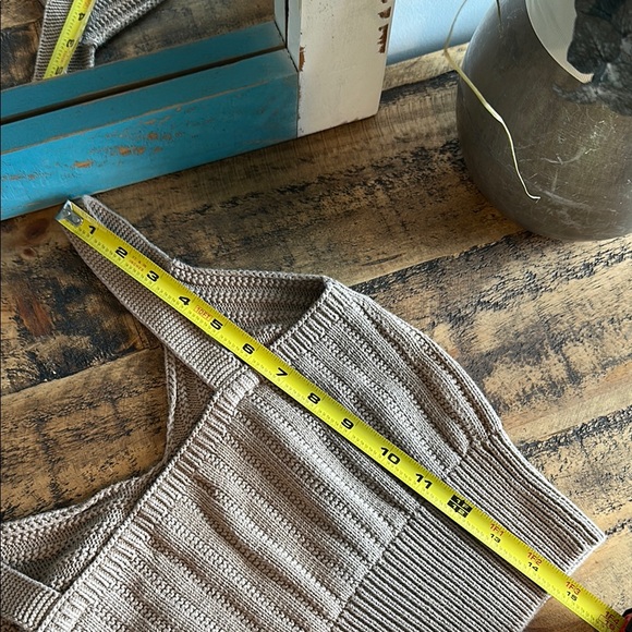 Bundle 5 items @ 15$, pay only 45$ - 2 items free! Tan Ribbed Crop Camisole - Picture 7 of 7